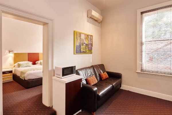 Auldington Hotel image 16
